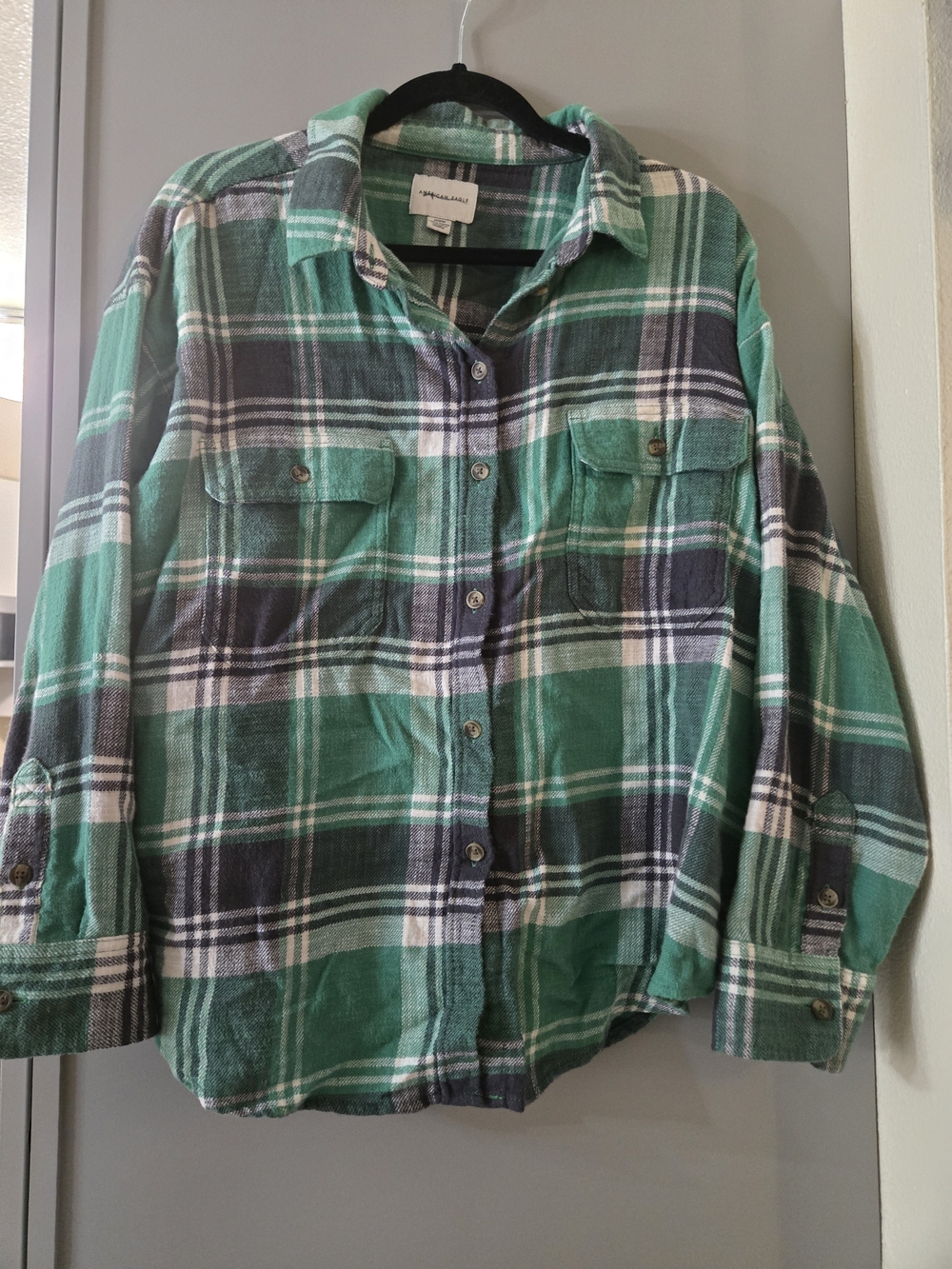 American Eagle Green and Navy Plaid Button-Up Shirt